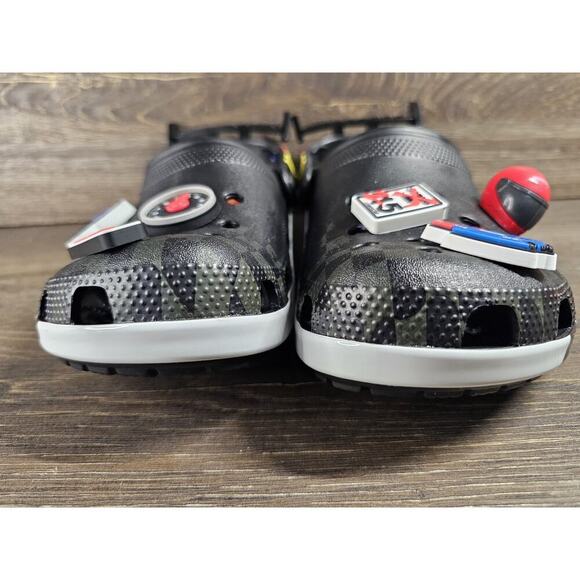 Crocs Nascar Classic Clogs Unisex Black Multi Size M4 W6 Nwot - Picture 4 of 10